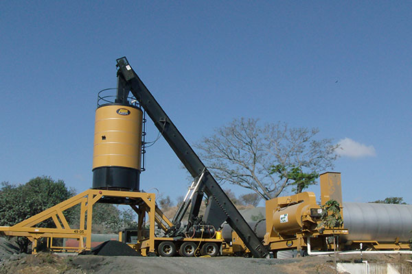 Preval incorpora la producción de mezclas asfálticas como parte de su actividad industrial